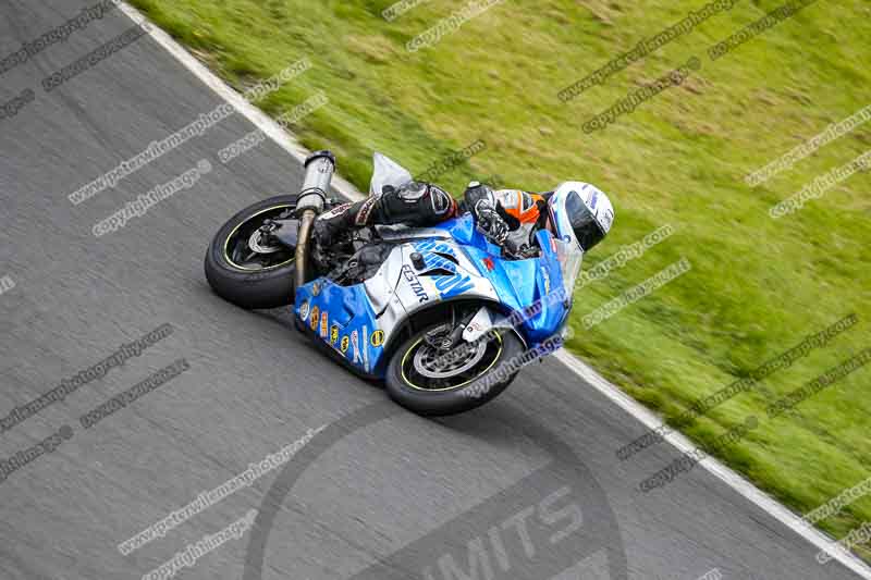 cadwell no limits trackday;cadwell park;cadwell park photographs;cadwell trackday photographs;enduro digital images;event digital images;eventdigitalimages;no limits trackdays;peter wileman photography;racing digital images;trackday digital images;trackday photos